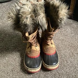 Sorel Joan of arctic